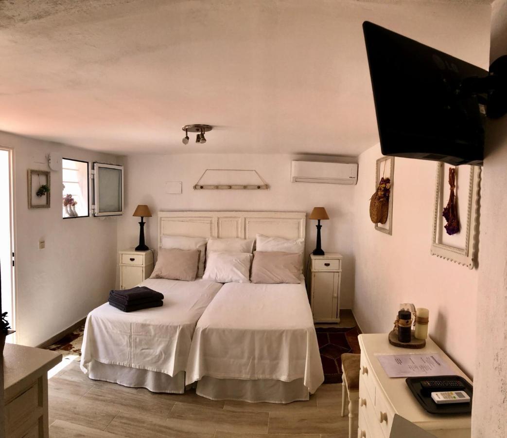 אסטפונה Estudio A 10 Minutos Del Puerto Banus מראה חיצוני תמונה